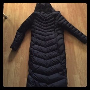 Black XS Northface metropolis down parka
